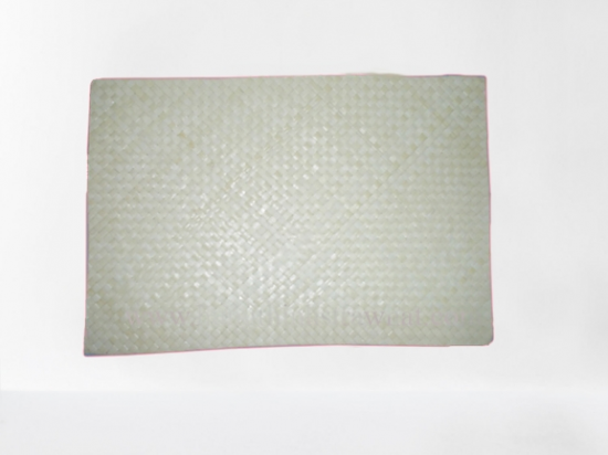 HAND WOVEN SEAGRASS PLACEMAT SG0019